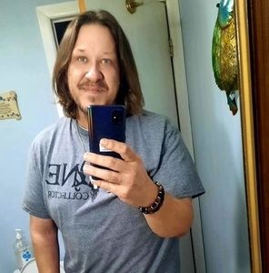 Meet your Posher, Greg